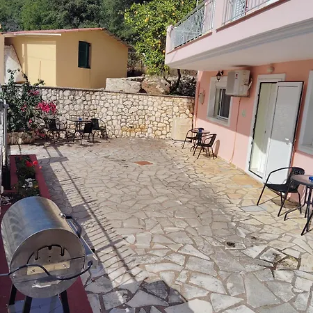 Apartmán Giorgio Dhrakopoulata